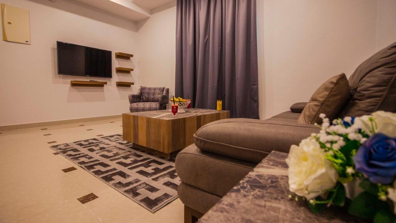 טאיף Nukhbat Al Makan Apartment Hotel מראה חיצוני תמונה